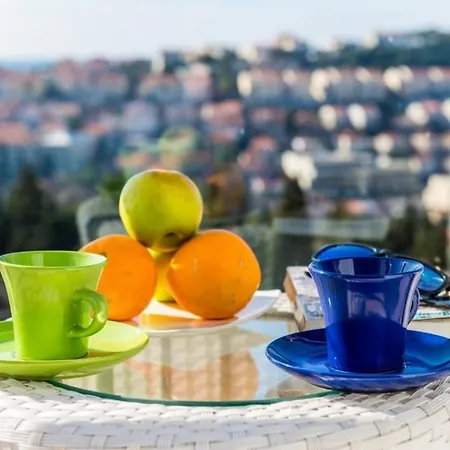 Nikos Sea View - Two Bedroom With Balcony And Sea View *
