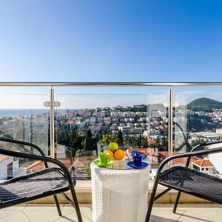 Nikos Sea View - Two Bedroom With Balcony And Sea View *